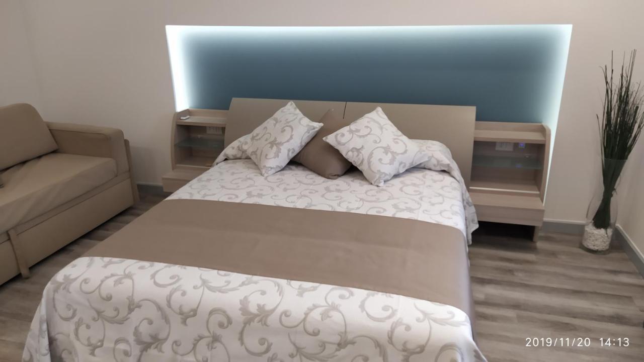 דיאמנטה B&B La Stazione מראה חיצוני תמונה