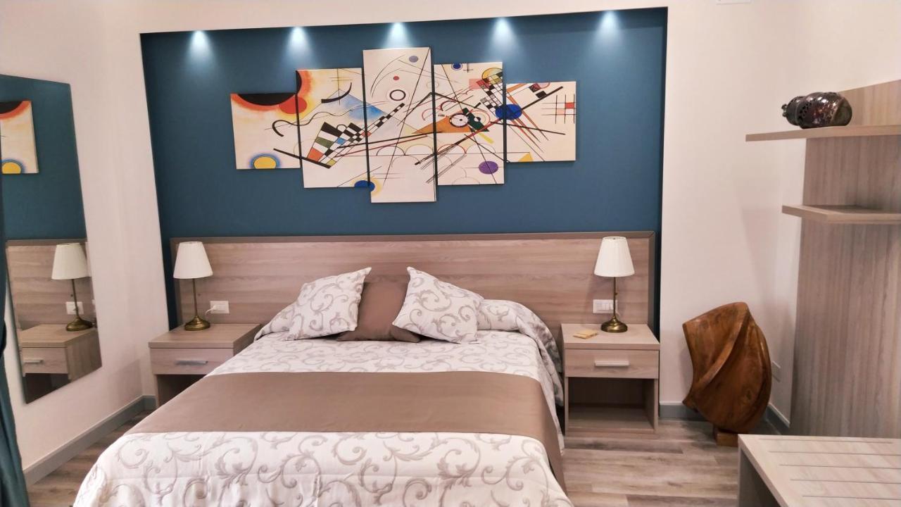 דיאמנטה B&B La Stazione מראה חיצוני תמונה