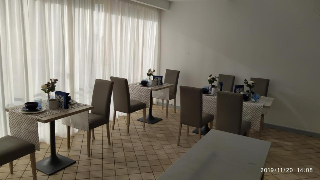 דיאמנטה B&B La Stazione מראה חיצוני תמונה
