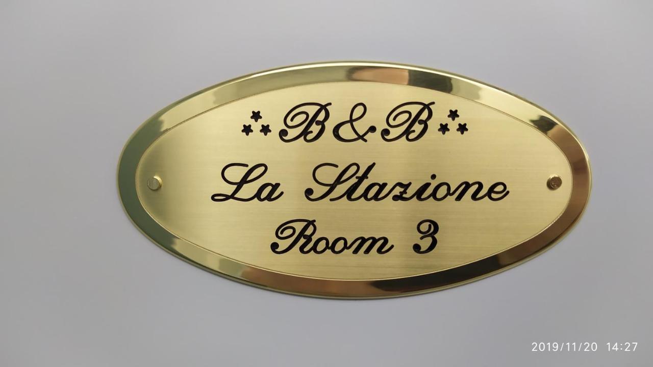 דיאמנטה B&B La Stazione מראה חיצוני תמונה