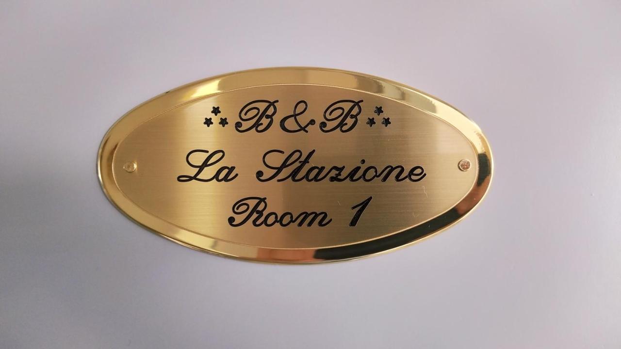 דיאמנטה B&B La Stazione מראה חיצוני תמונה