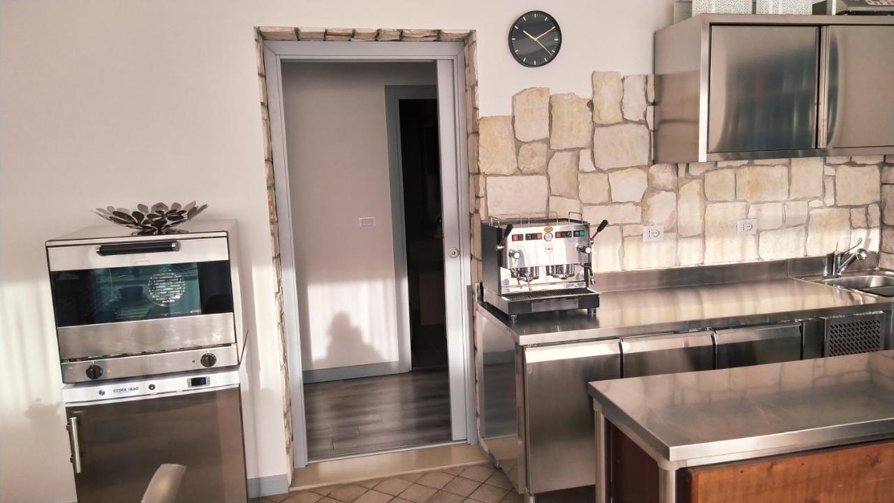 דיאמנטה B&B La Stazione מראה חיצוני תמונה